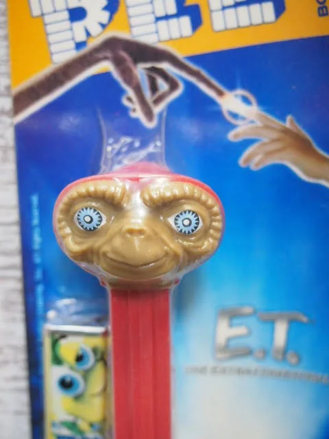 E.T. 赤フード – PEZ