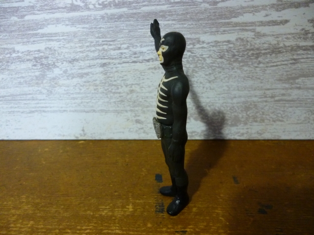 ショッカー戦闘員（ガシャポン）：左横向き