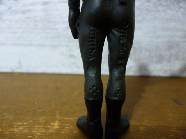 ショッカー戦闘員（ガシャポン）の刻印